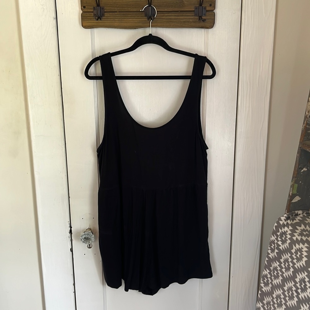Basic black romper